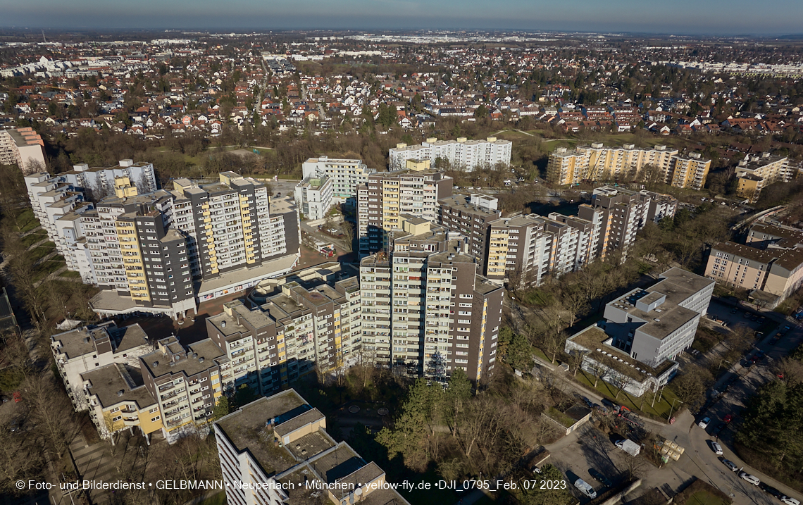 07.02.2023 - Luftbilder vom Marx-Zenrtum und Umgebung in Neuperlach